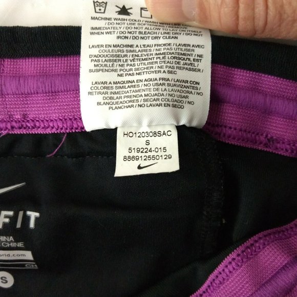 NIKE Dri-Fit Women's Epic Mesh Insert Capri Leggings Reflective Black Sz S (26") - Picture 11 of 12